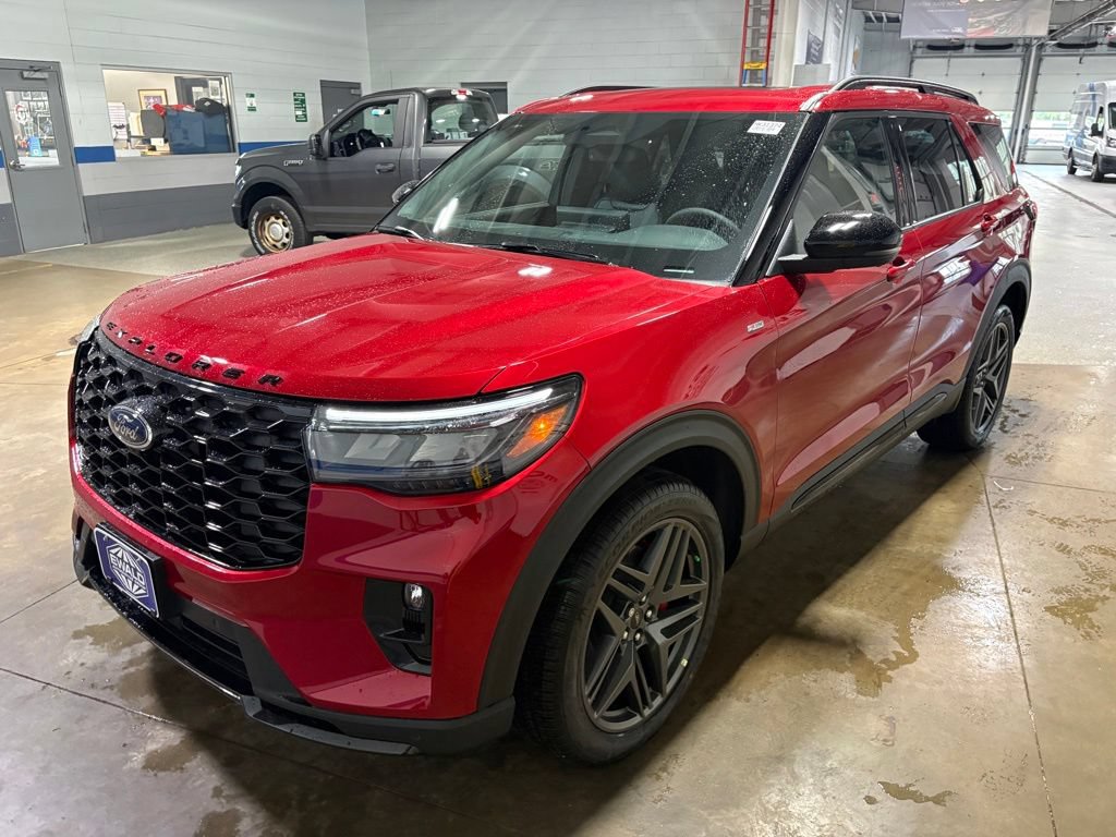 New 2026 Ford Explorer ST-Line w/ ST-Line Street Pack AWD/4WD image 6