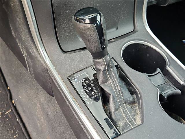 Used 2015 Toyota Camry LE FWD image 14