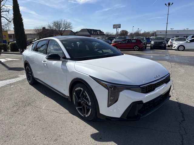 New 2026 Kia K4 GT-Line