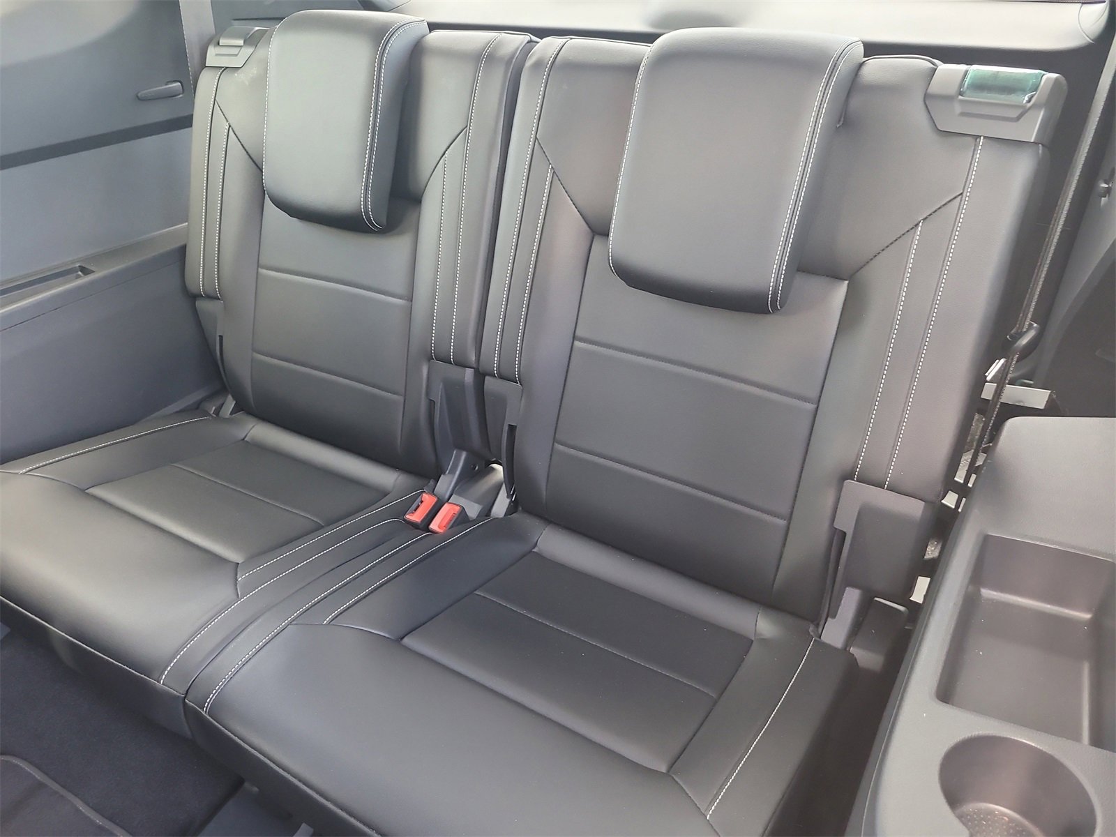 Used 2021 Volkswagen Atlas SE image 13