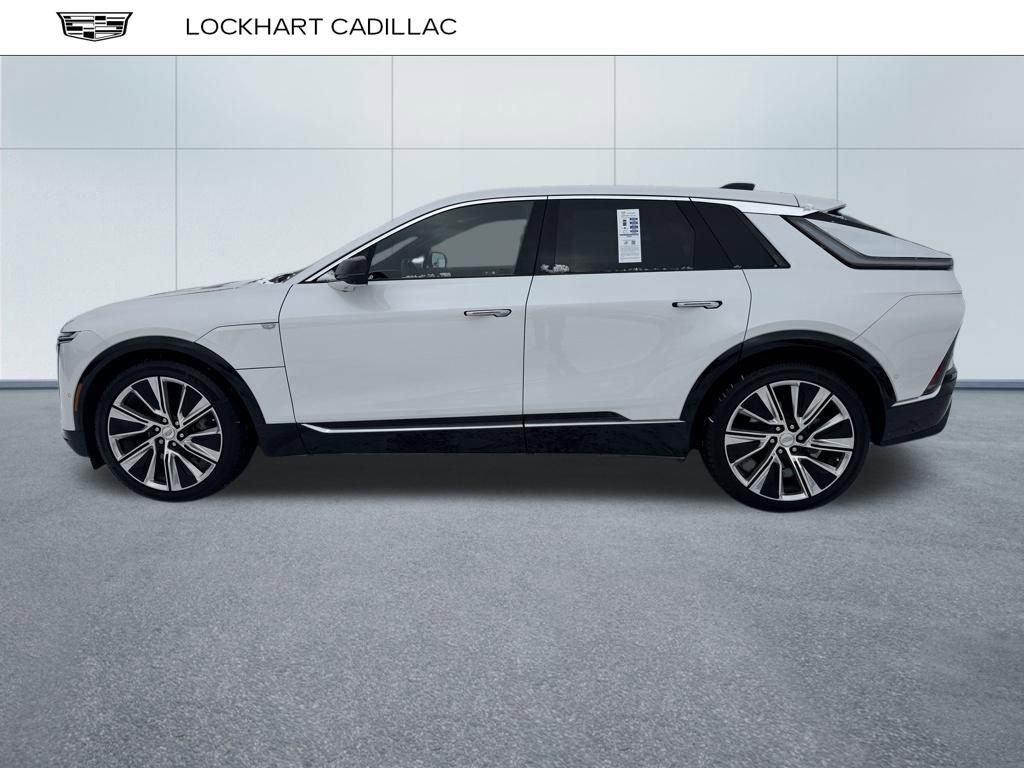 Certified 2024 Cadillac Lyriq Luxury w/ LPO, Floor Liner Package image 5