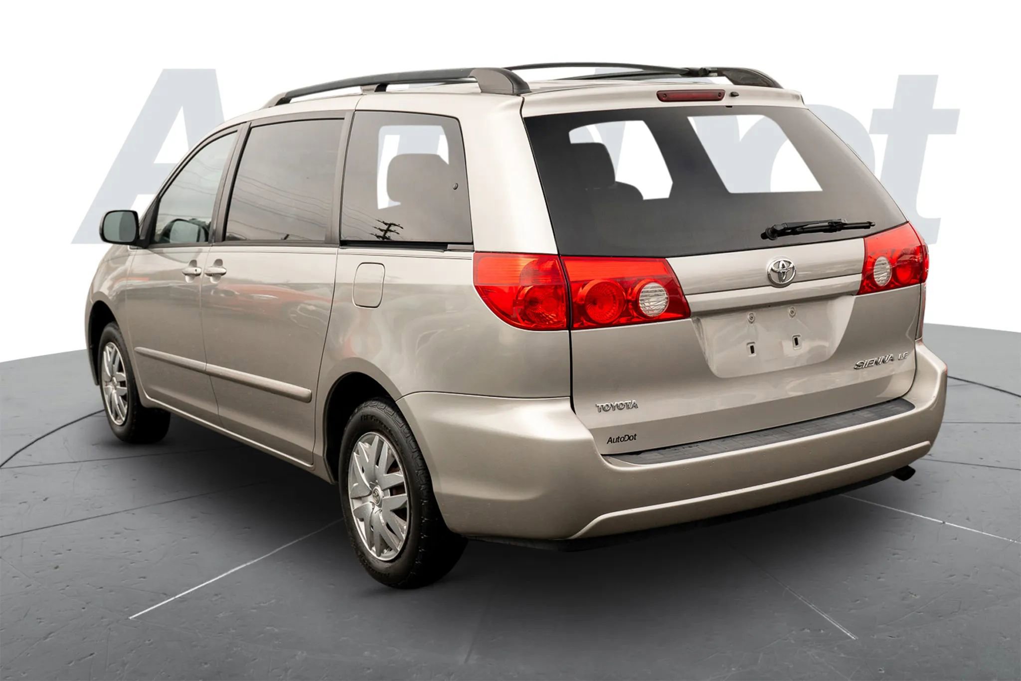 Used 2007 Toyota Sienna LE image 2