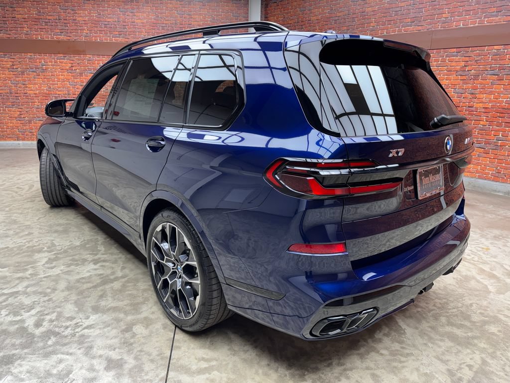 New 2027 BMW X7 M60i w/ Executive Package AWD/4WD image 2