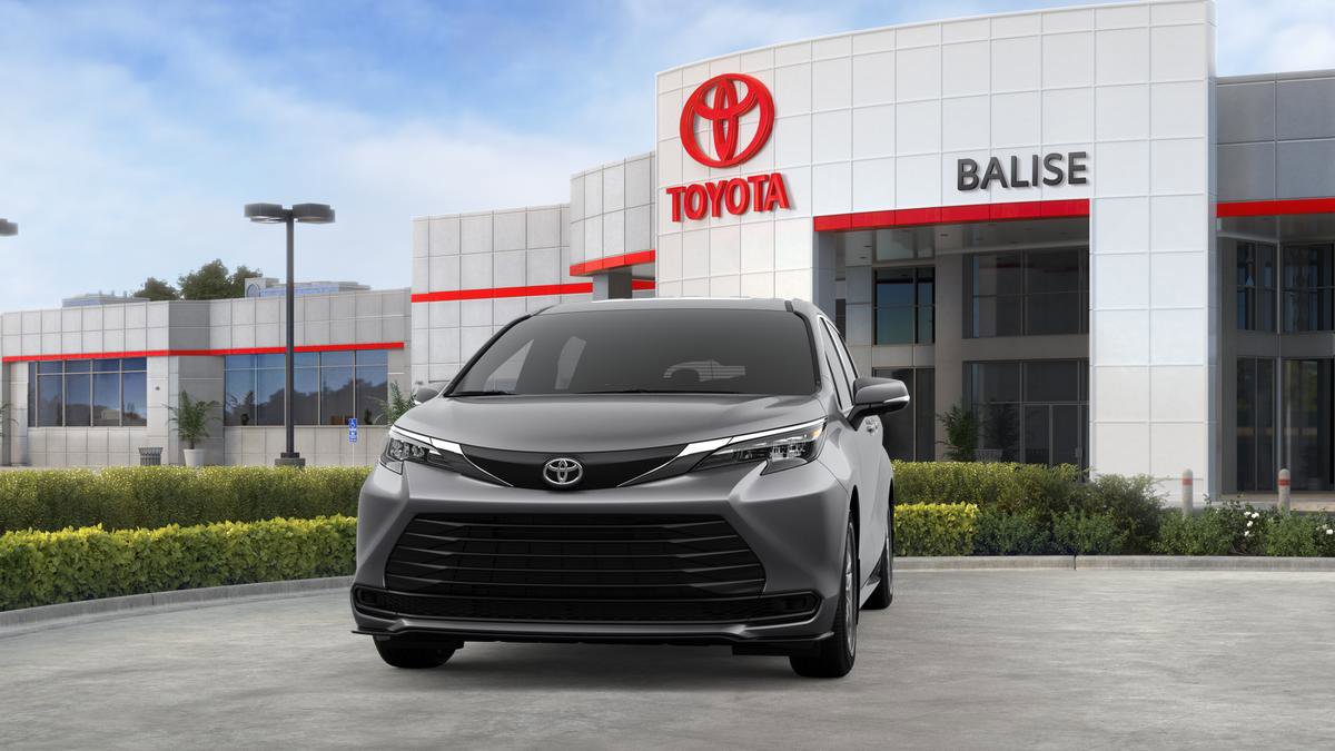 New 2026 Toyota Sienna LE AWD/4WD image 18
