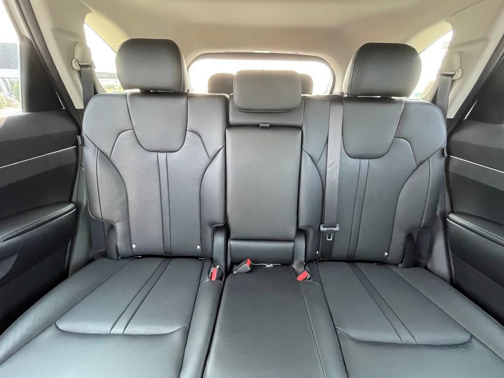 New 2026 Kia Sorento S w/ S Panoramic Sunroof Package FWD image 32