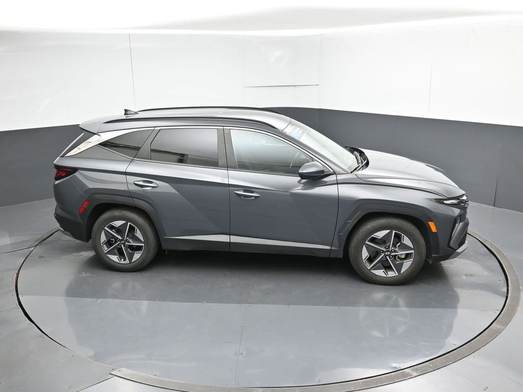 Used 2025 Hyundai Tucson SEL FWD image 53