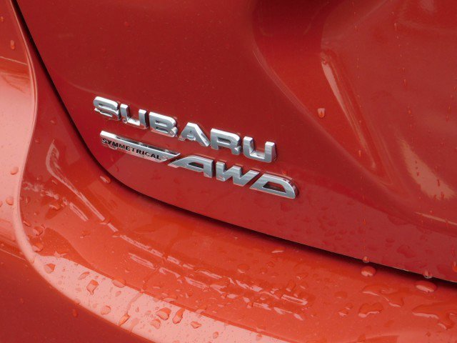 Used 2024 Subaru Crosstrek 2.0i Premium image 6