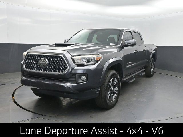 Used 2019 Toyota Tacoma TRD Sport AWD/4WD image 1