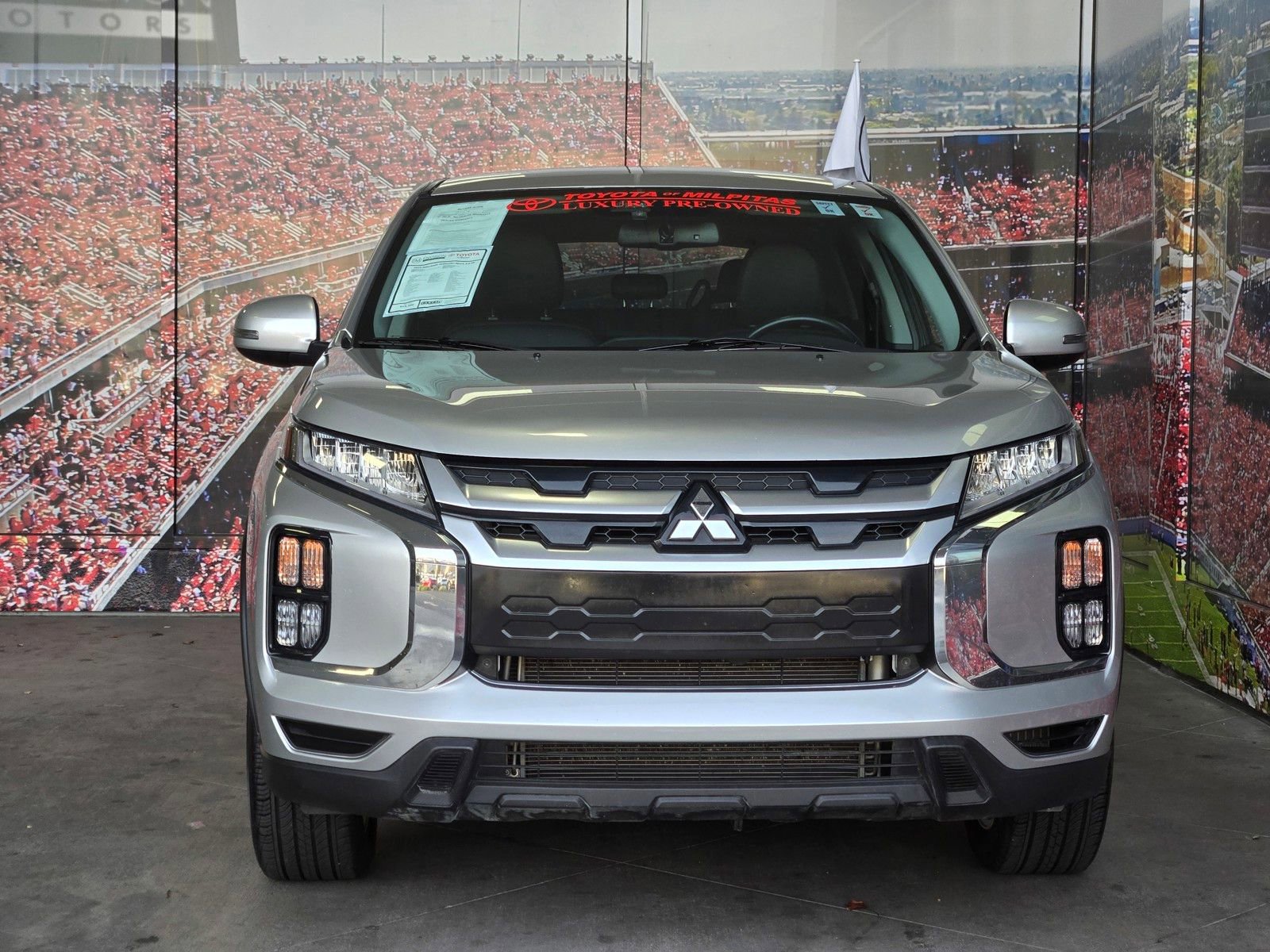 Used 2024 Mitsubishi Outlander Sport SE image 3