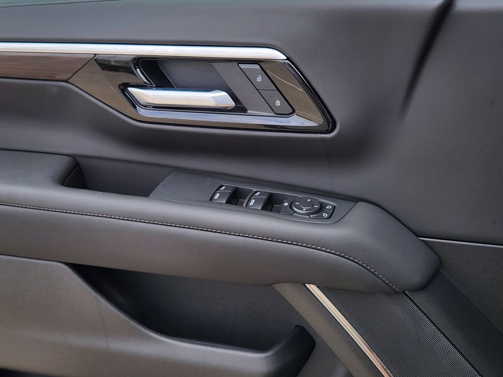 New 2026 Chevrolet Tahoe LS image 16