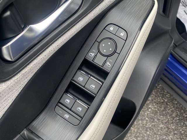 Certified 2023 Nissan Rogue SV image 13