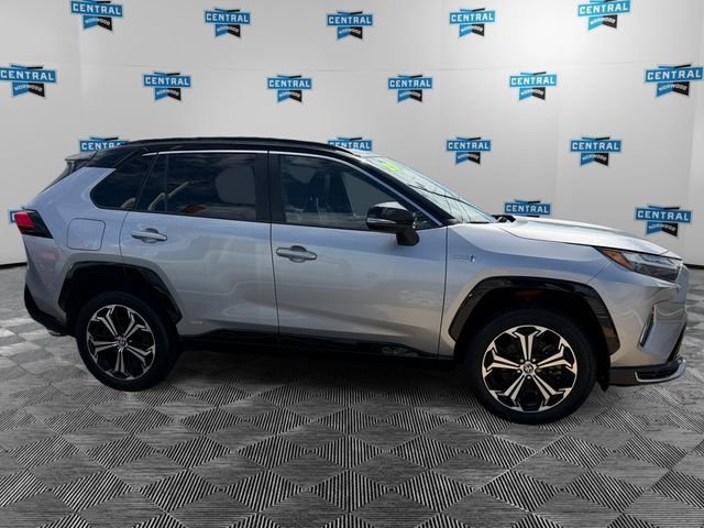 Used 2023 Toyota RAV4 XSE w/ Weather Package AWD/4WD image 6