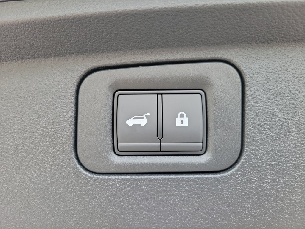 New 2026 Nissan Armada SL RWD image 9