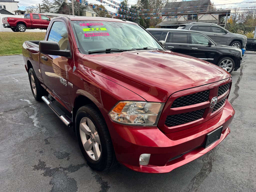 Used 2013 RAM 1500 Express AWD/4WD image 3