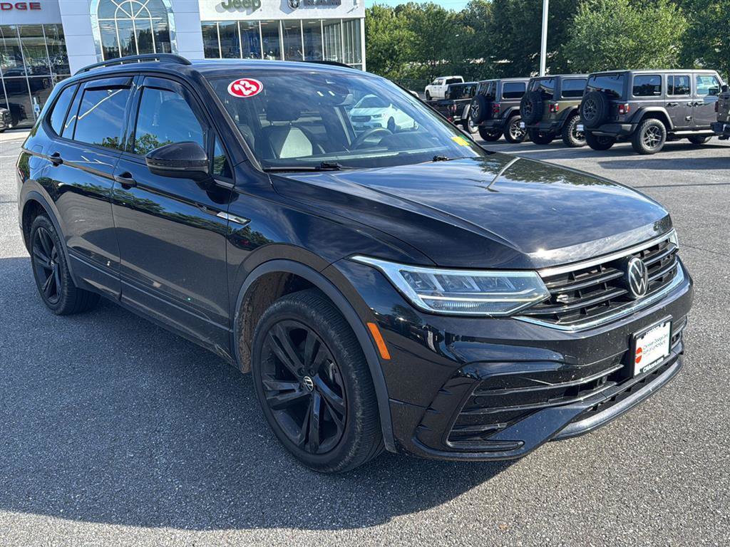 Used 2023 Volkswagen Tiguan SE R-Line
