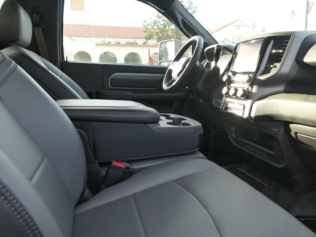 New 2025 RAM 4500 Tradesman RWD image 23