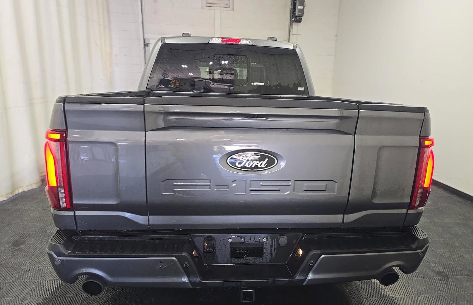 Used 2025 Ford F150 Lariat w/ Bed Utility Package AWD/4WD image 5