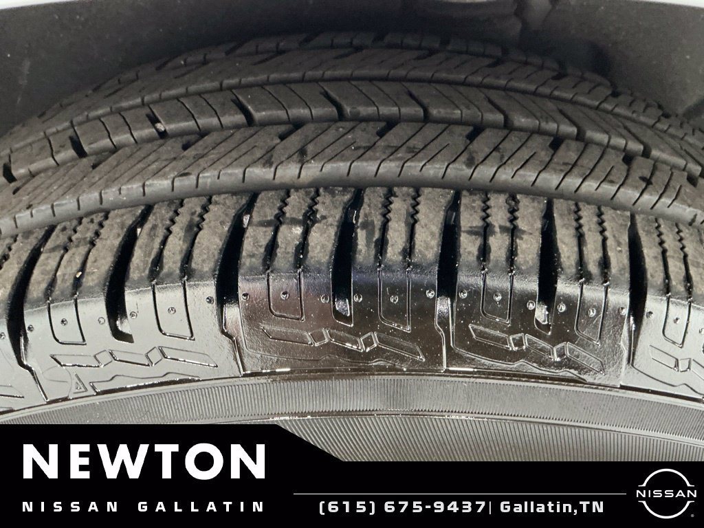 Used 2024 Chevrolet Equinox LT FWD image 44