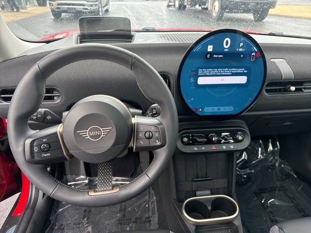 Used 2025 MINI Cooper 2-Door Hardtop image 11