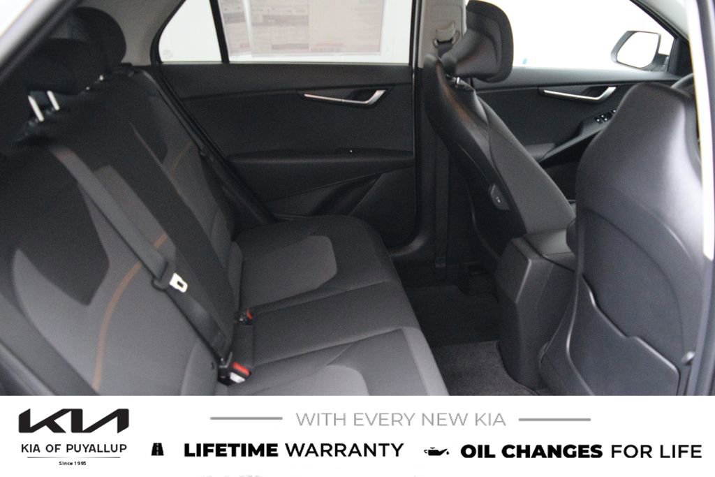 New 2026 Kia Niro LX image 14