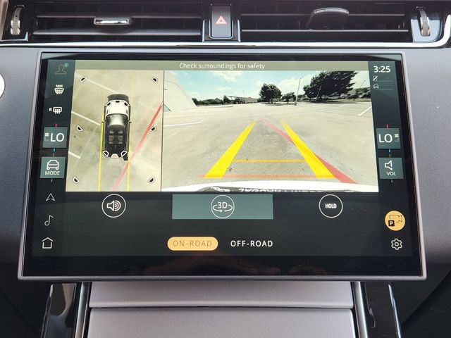 Used 2025 Land Rover Range Rover Evoque S AWD/4WD image 17