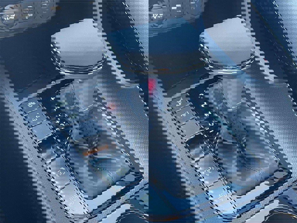 New 2026 Hyundai Elantra SEL Sport Premium image 18