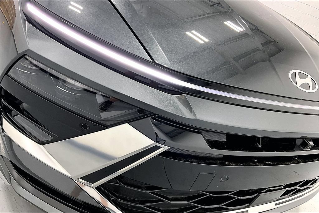 New 2026 Hyundai Sonata Limited FWD image 28