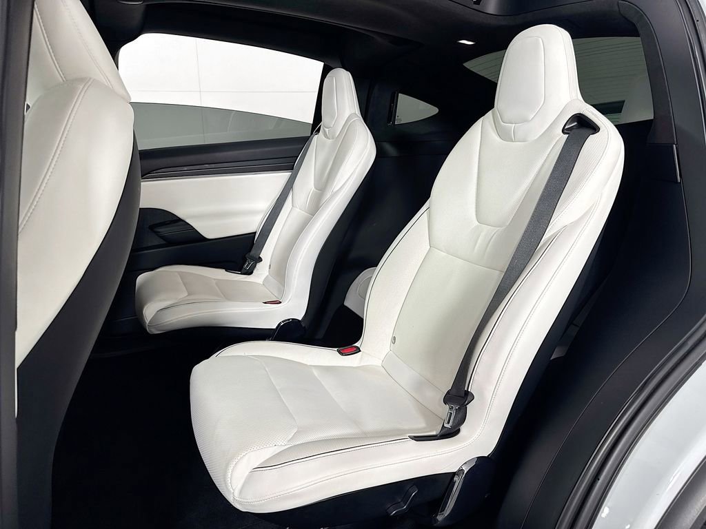 Used 2022 Tesla Model X Plaid image 26