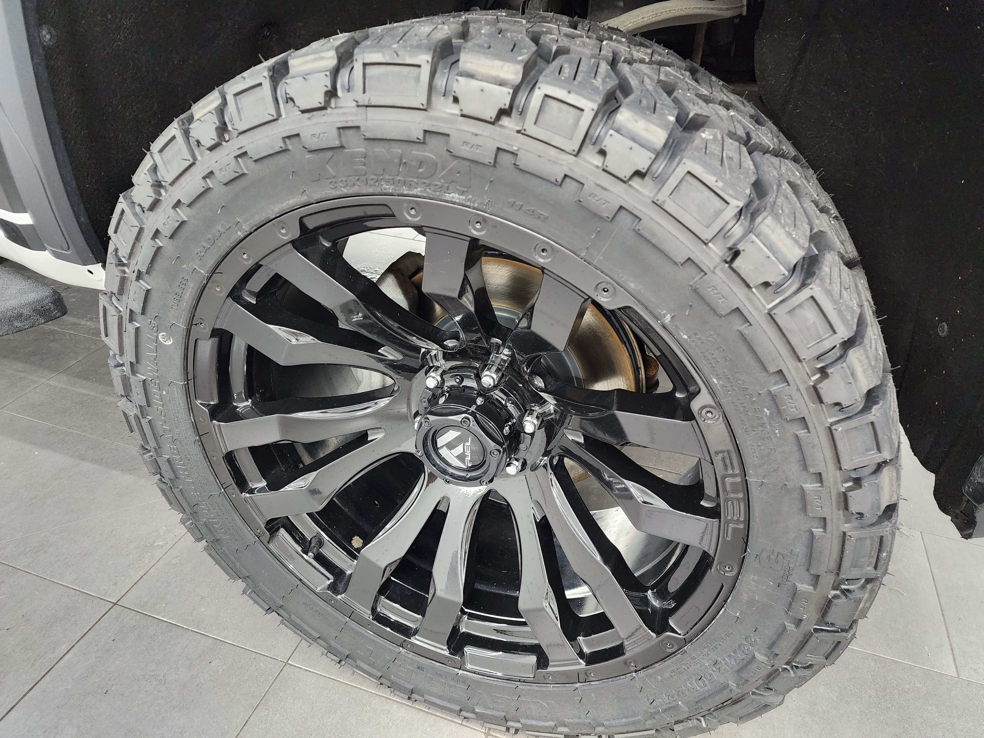 Used 2022 GMC Sierra 1500 AT4 w/ AT4 Premium Package AWD/4WD image 94