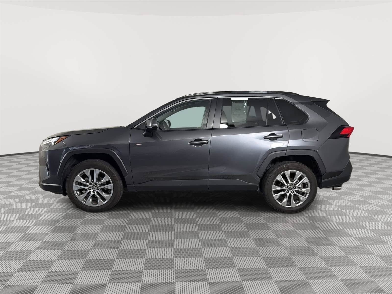 Used 2024 Toyota RAV4 XLE Premium w/ Weather Package AWD/4WD image 4