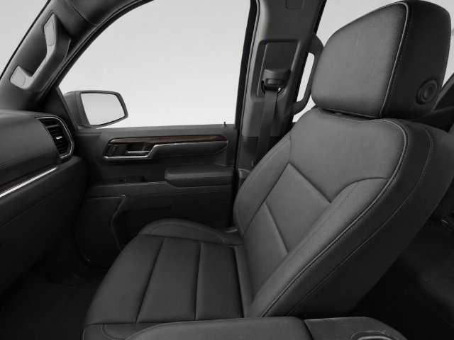 Used 2025 Chevrolet Silverado 1500 LT Trail Boss w/ LT Trail Boss Premium Package AWD/4WD image 15