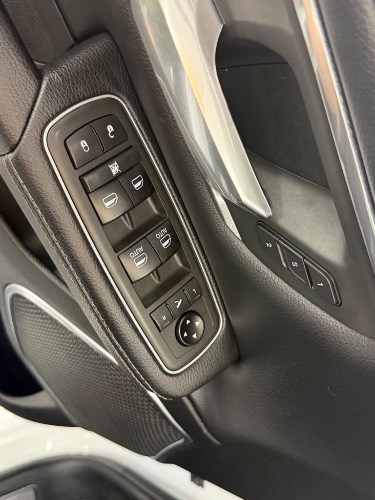 Used 2021 RAM 1500 Laramie w/ Sport Appearance Package AWD/4WD image 43