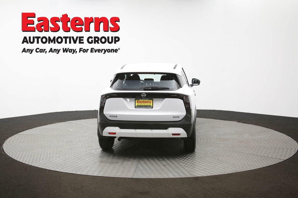 Used 2025 Nissan Kicks S image 36
