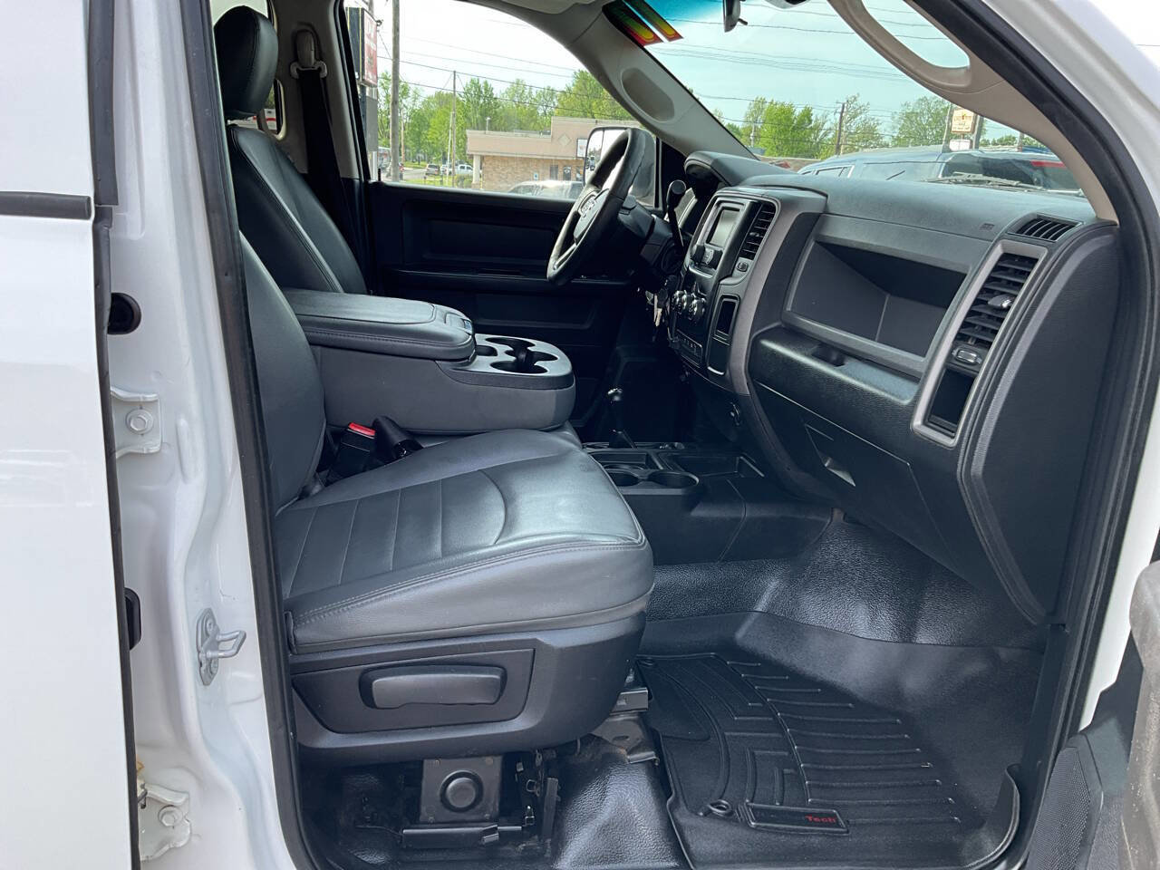 Used 2017 RAM 2500 Tradesman AWD/4WD image 26
