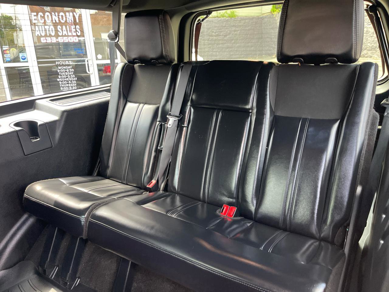 Used 2016 Lincoln Navigator L Select AWD/4WD image 30