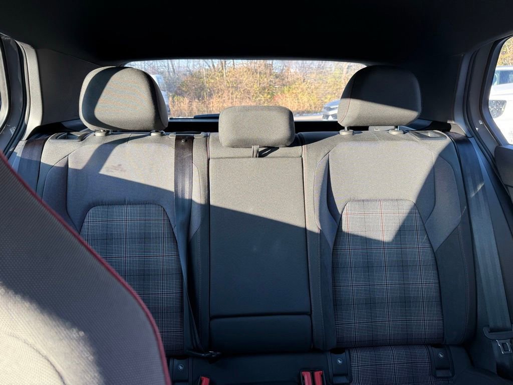 Used 2024 Volkswagen GTI S image 43