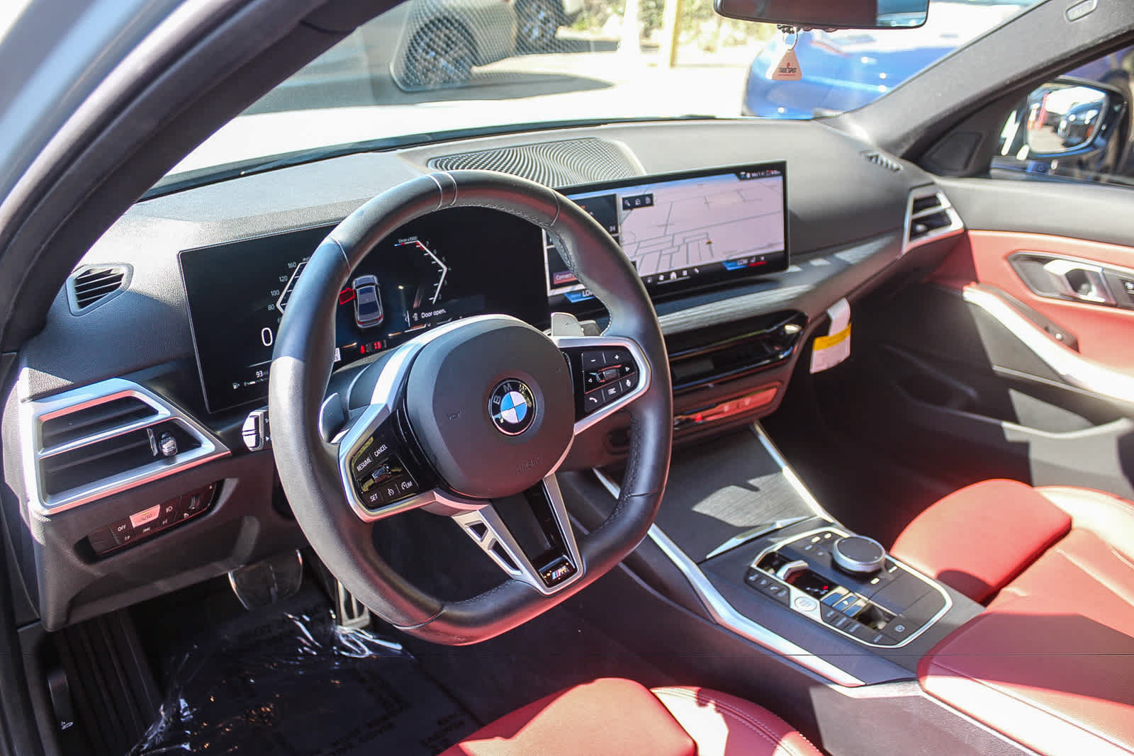 Used 2026 BMW 330i Sedan w/ M Sport Package RWD image 16