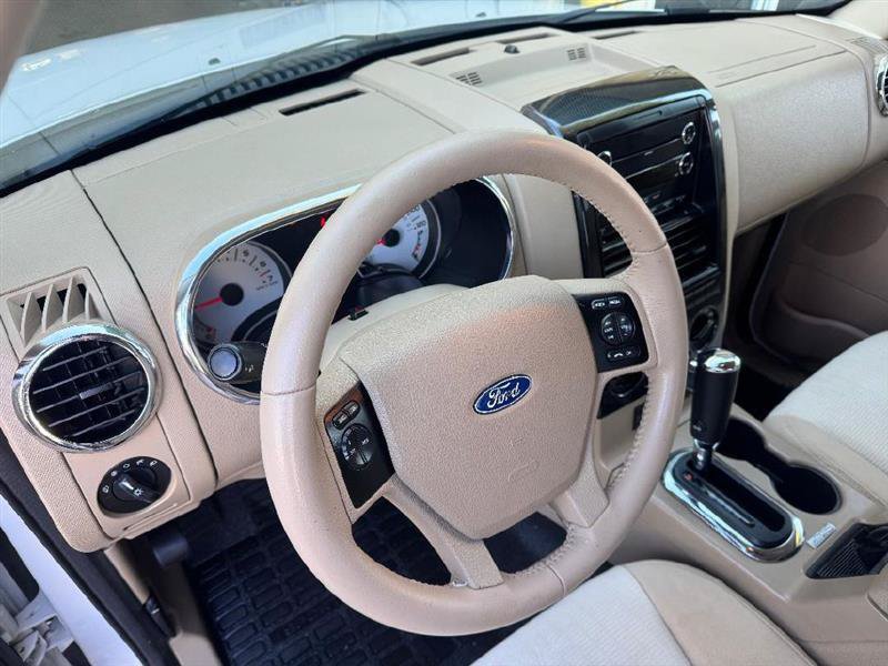 Used 2010 Ford Explorer Sport Trac XLT RWD image 34