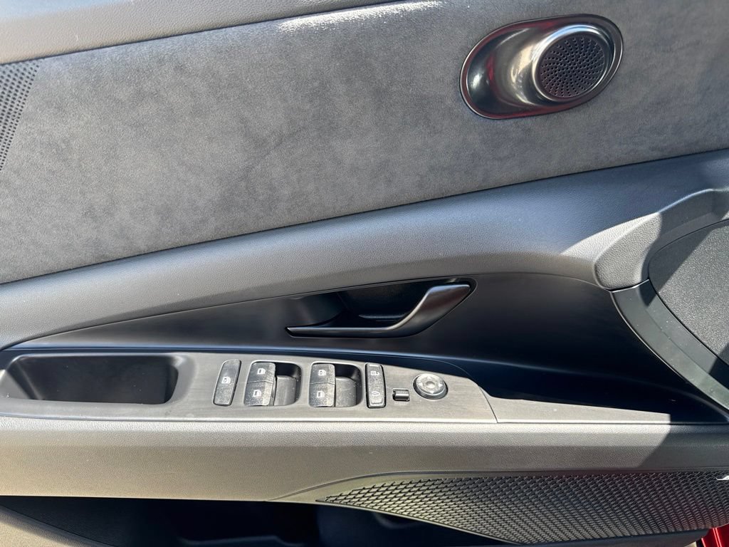 Certified 2025 Hyundai Elantra N FWD image 13