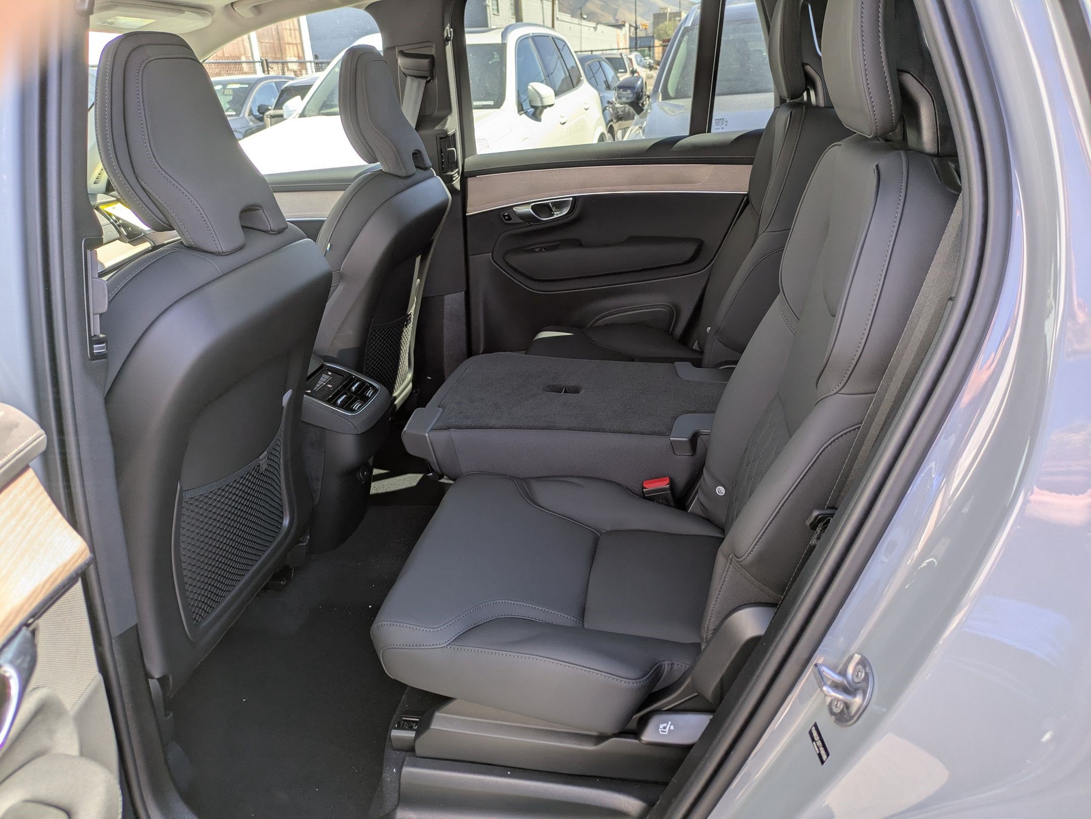 New 2026 Volvo XC90 B6 Core AWD/4WD image 15