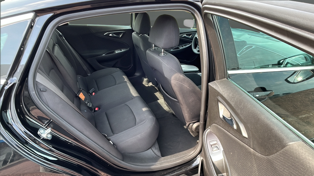 Used 2023 Chevrolet Malibu LT FWD image 20