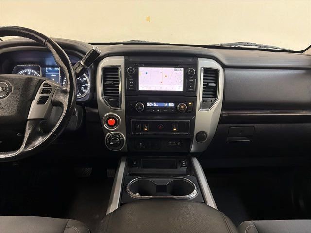Used 2019 Nissan Titan SV w/ SV Convenience Package image 29