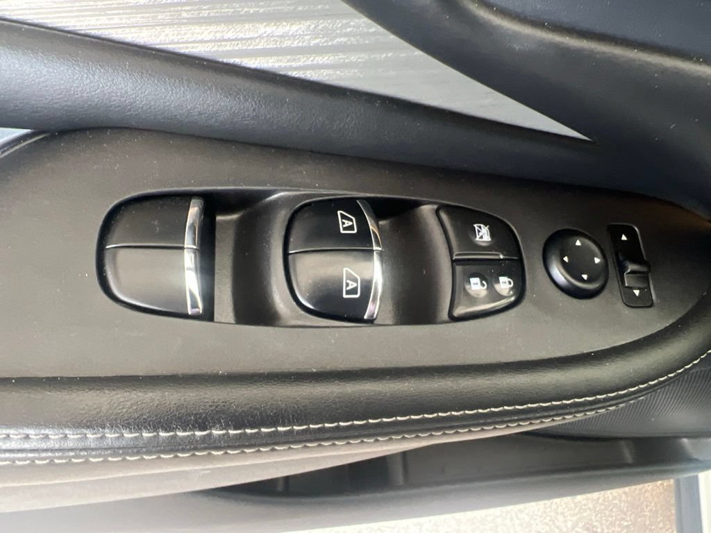 Used 2018 Nissan Murano SL w/ Cargo Package FWD image 47