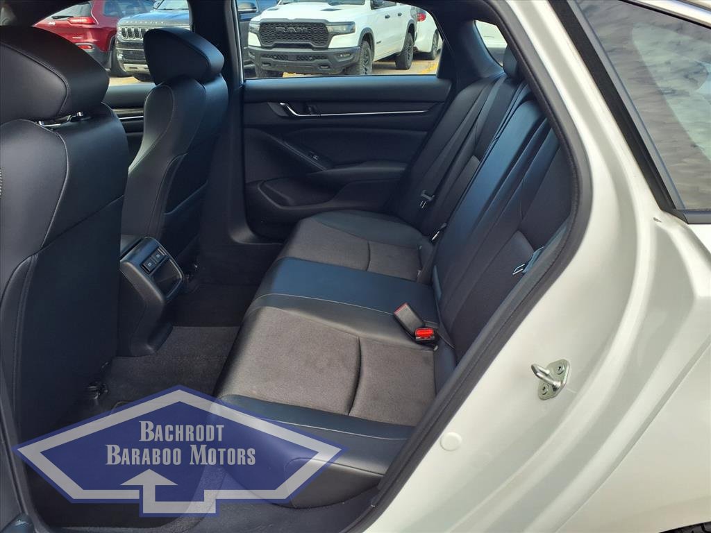 Used 2022 Honda Accord Sport image 16