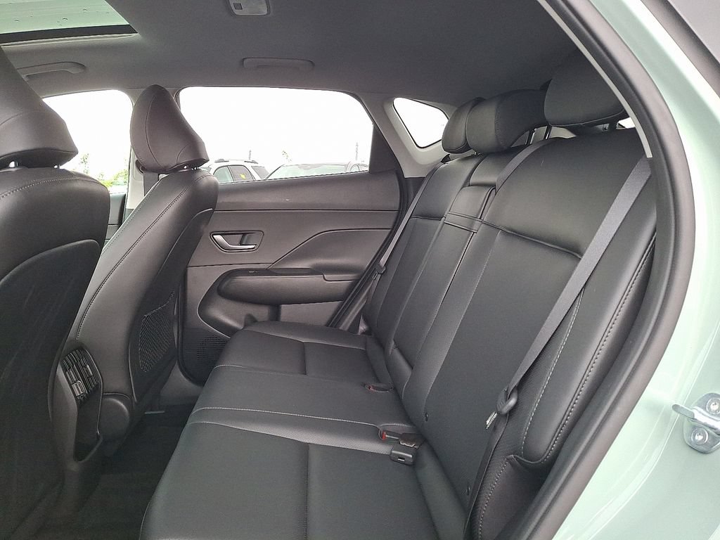 Used 2024 Hyundai Kona Limited AWD/4WD image 10
