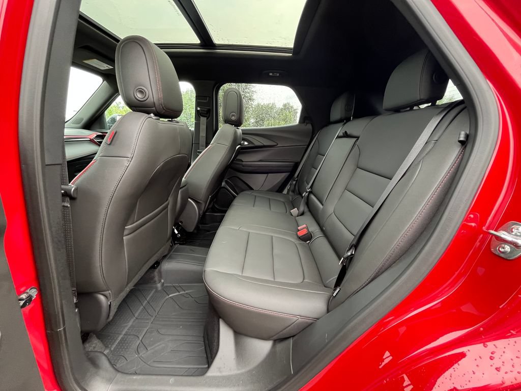 Certified 2026 Chevrolet TrailBlazer RS w/ Convenience Package AWD/4WD image 14