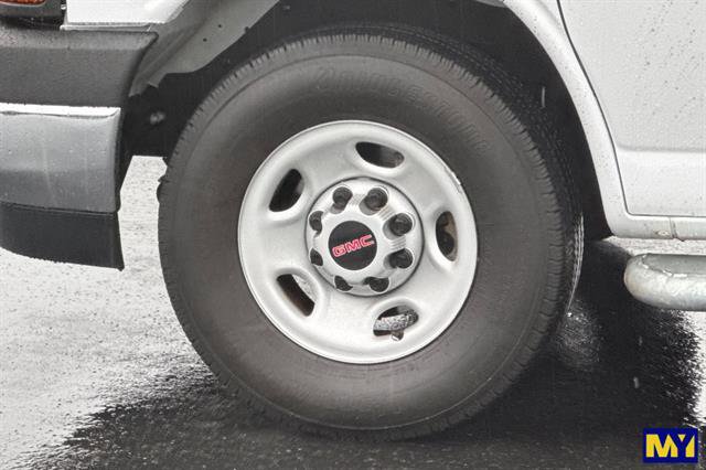 Used 2024 GMC Savana 2500 w/ Driver Convenience Package image 29