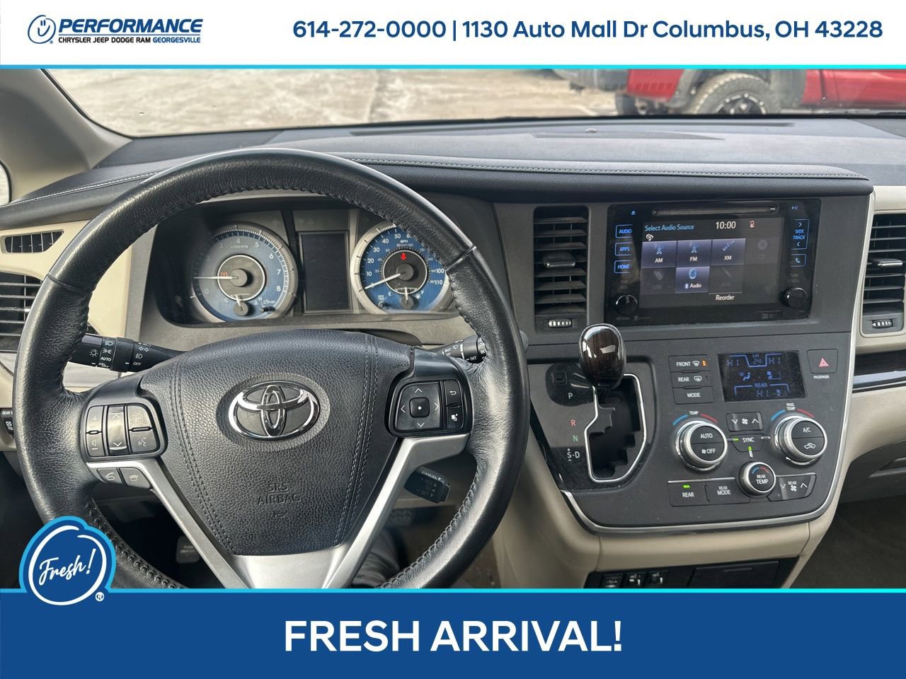 Used 2015 Toyota Sienna XLE w/ XLE Navigation Package image 26