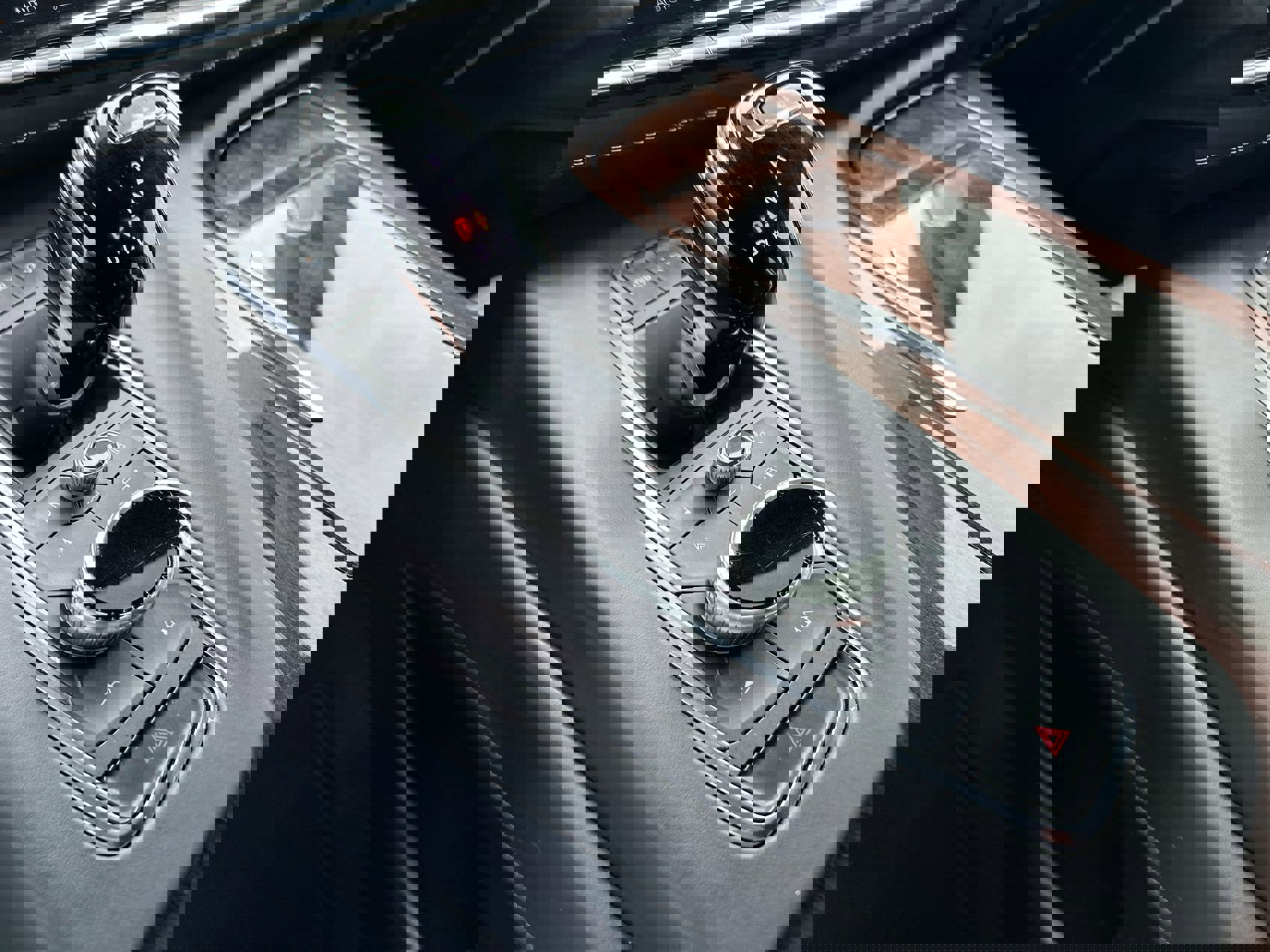 Used 2023 Cadillac Escalade Sport Platinum w/ LPO, ONYX Package image 20