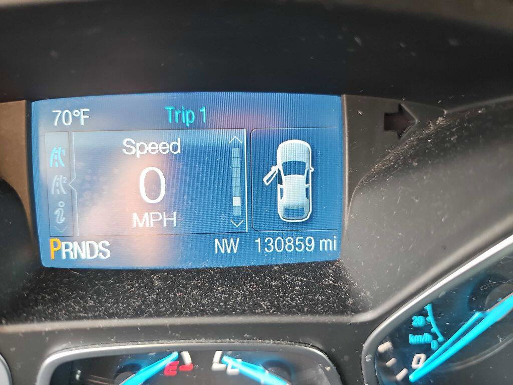 Used 2015 Ford Escape SE image 18